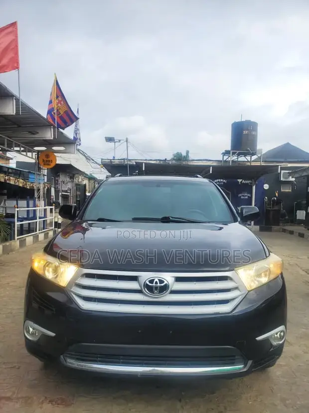 Toyota Highlander Limited 3.5L 4WD 2013 Black - 1