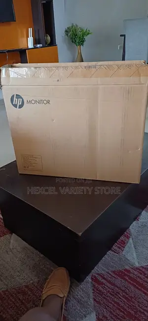 HP Compaq 21.5" Full HD LED Monitor (New)