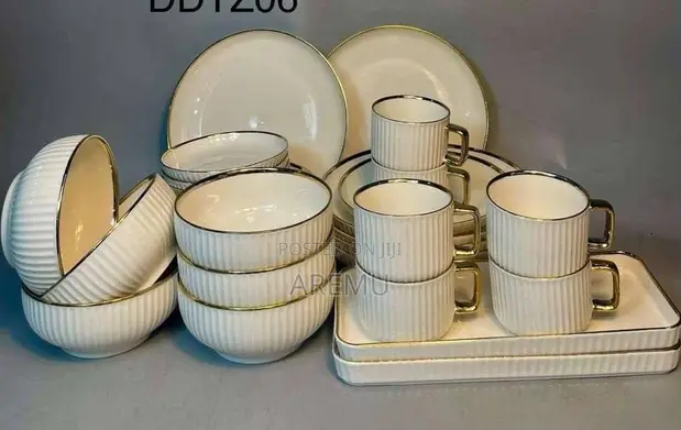 32pcs Luxury Gold-Rimmed Dinner Set - 1