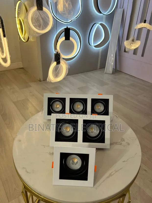 Recess Pop Light - Modern LED Spotlight - 1