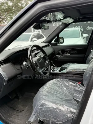 2024 Land Rover Range Rover Vogue