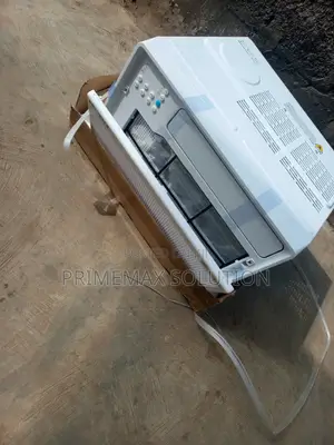 Brand New Polystar 1.5HP Inverter Window AC