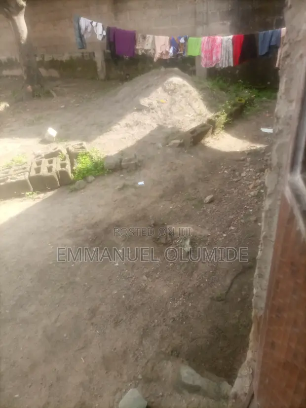 Mai Aikin Hannu Mai Kwarewa Akwai - Ibadan - 1