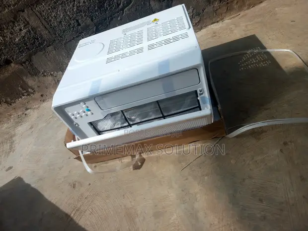 Polystar 1.5HP Inverter Window Air Conditioner PV-12WINV - 1