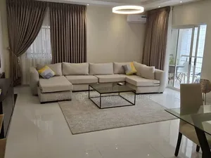 Gidan Wanka Mai Dakuna 3 da BQ a Victoria Island, Adeola Odeku