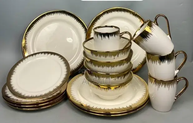 16-Piece Round Dinner Set - 1