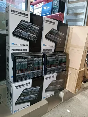Sabon Yamaha 16-Channel Mixer