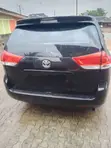 Toyota Sienna 2012 Baki - 3