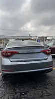 Hyundai Sonata Limited 2015 Silver - 2