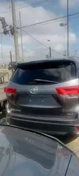 Toyota Highlander 2018 Beige - 1