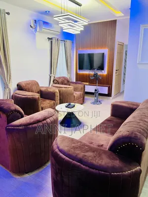 3 Bedroom Luxury Shortlet Apartment, Ikosi