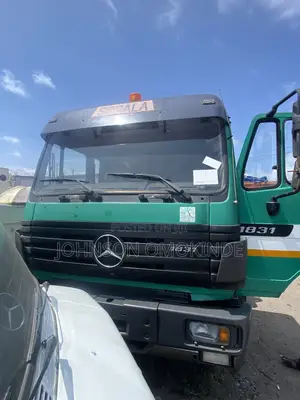 Mercedes-Benz Actros 1831 Diesel Tanker Truck (2005)