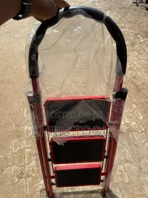 3-Mataki Mai Ninka Ladder Mai Hannun Kari