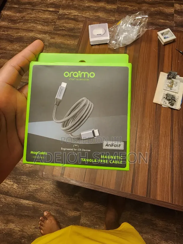 Oraimo Original Magnetic & Real-Time Display Cables - 1