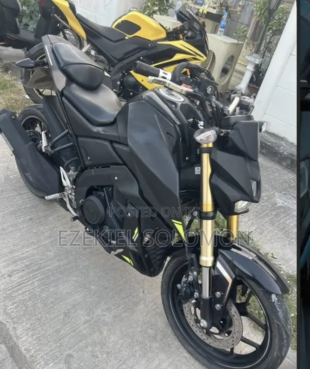 Yamaha M-Slaz 2017 Black - 1