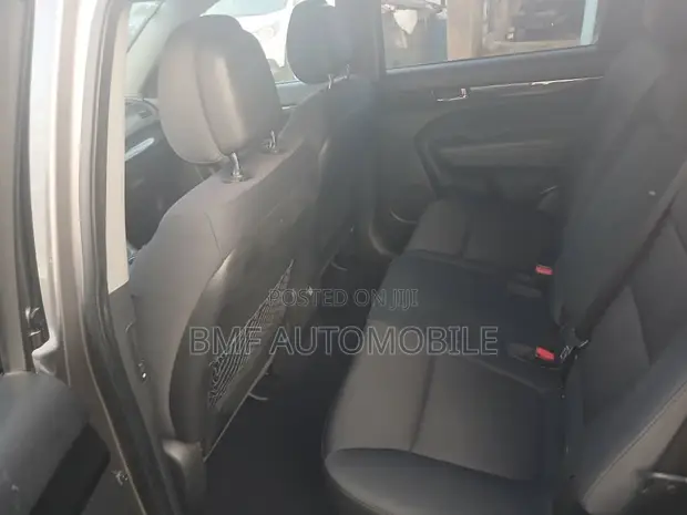 2011 Kia Sorento Gray - 1