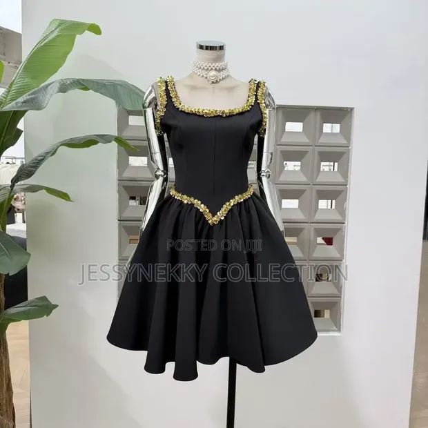 Quality Luxurious Ladies A-Shape Dress - 1