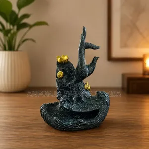 Stylish Decorative Ornament for Office Table / TV Cabinet