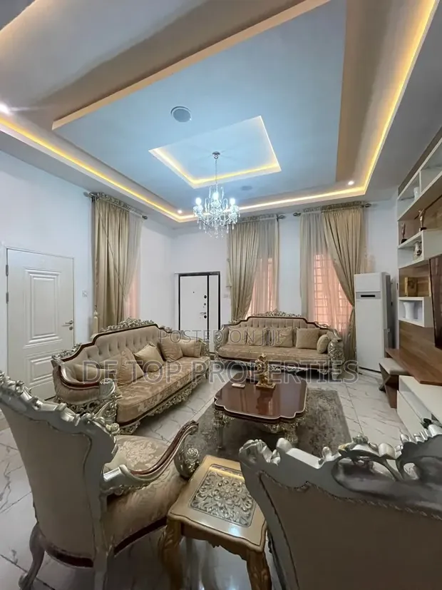 Gidan Kwalta 4 Bedroom Mai Cikakken kayan sawa a Oral Estate, Lekki Phase 1 don haya - 1