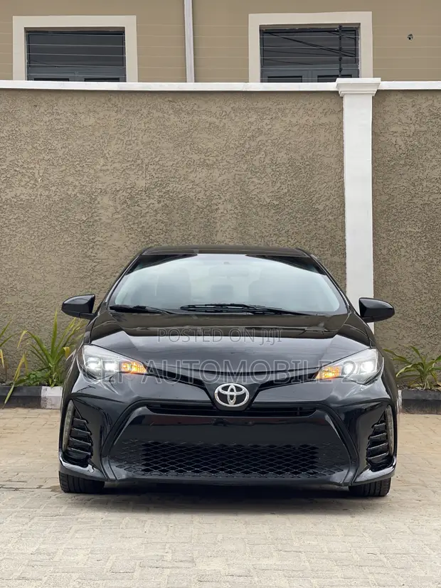 2016 Toyota Corolla LE Sedan - 1
