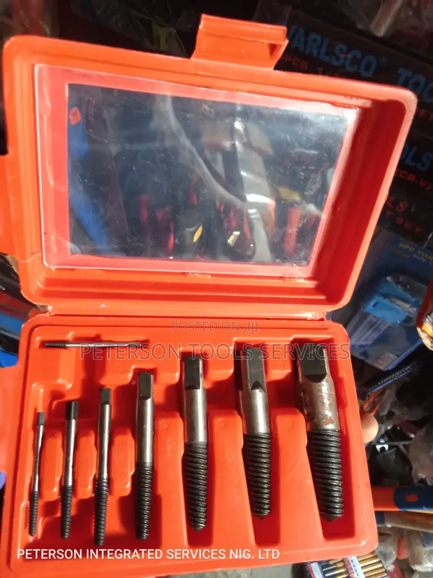 Brand New 8-Piece Screw Extractor Set - 1