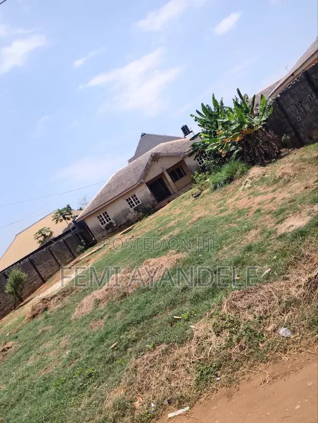 Furnished 4-Bedroom Bungalow in Akindana Estate, Igbogbo for Sale - 1