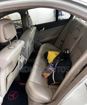 Mercedes-Benz C250 2013 Silver