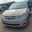 2008 Toyota Sienna LE Gold - 1