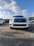 Toyota Sequoia 2013 Fari - 2