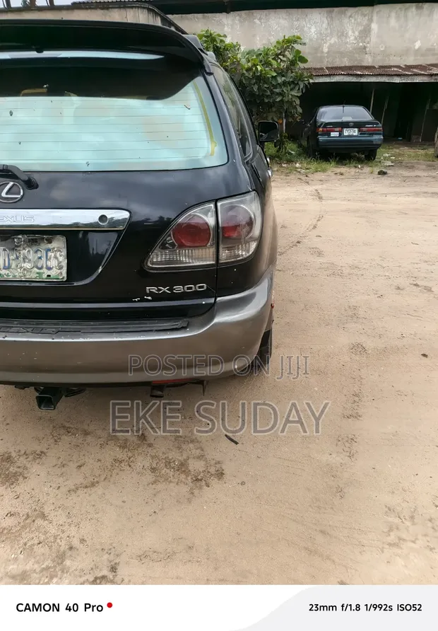 Lexus RX 300 2002 Black - 1