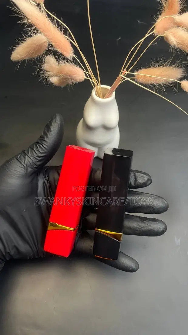 Rechargeable Lipstick Vibrator - 1