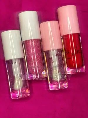 Lip Glosses Na Hannu