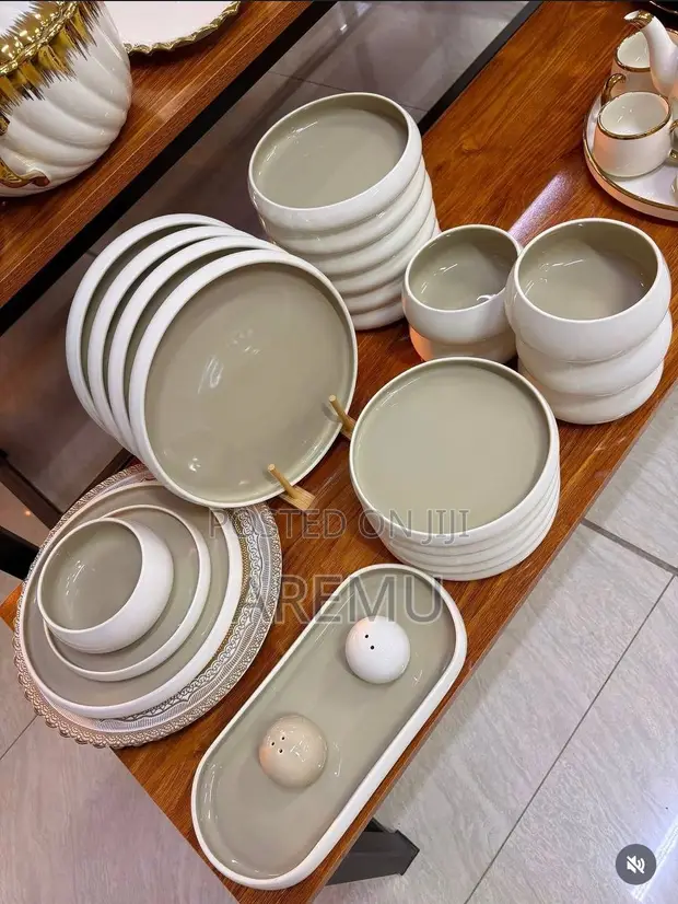 27pcs Luxury Dinnerware Set - 1