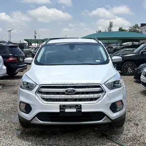 2019 Ford Escape SEL - Direct Belgium