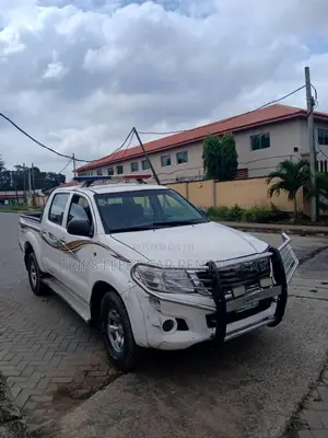 Toyota Hilux Rental with Security & Escort Services