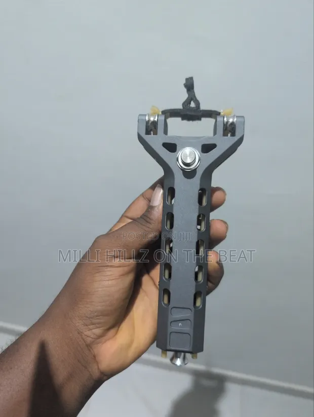 Automatic Slingshot Catapult with Magazine - 1