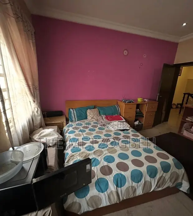 3-Bedroom Townhouse/Terrace in FCDA Estate, Wuse 2 for Sale - 1
