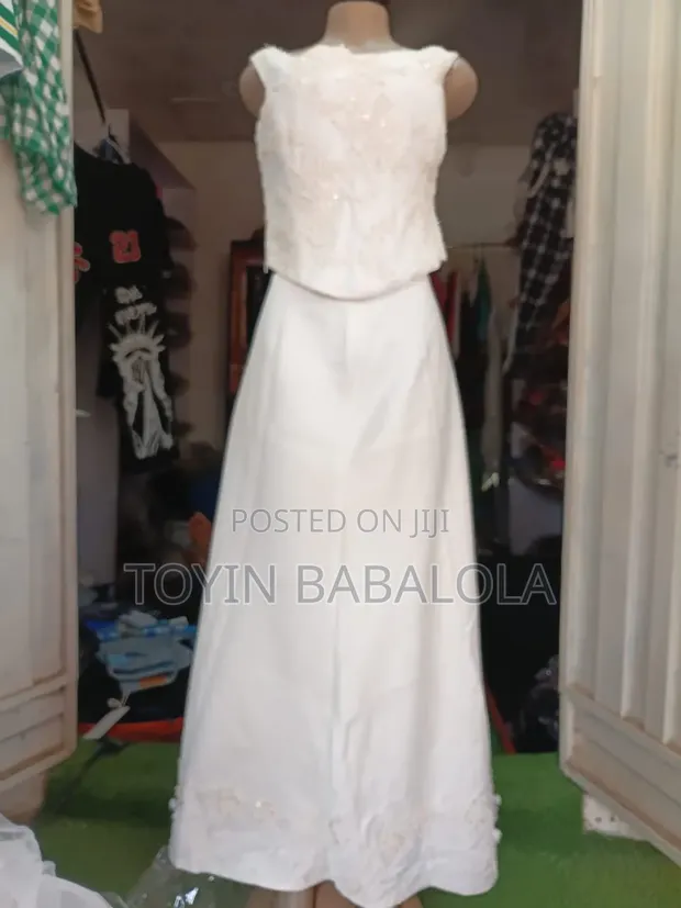 Elegant Gold-Beaded Lace Wedding Gown for Rent - 1