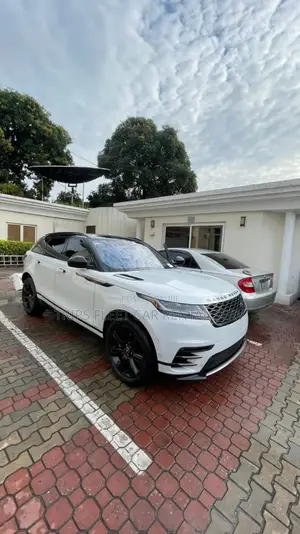 Range Rover Velar for Rent