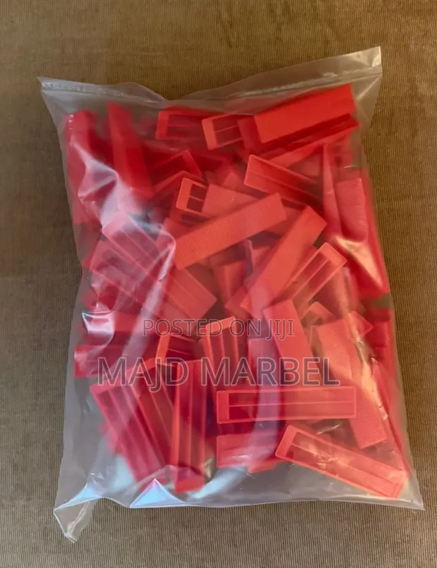 Majd Marble Reusable Tile Levelling Wedges - 100 Pieces - 1