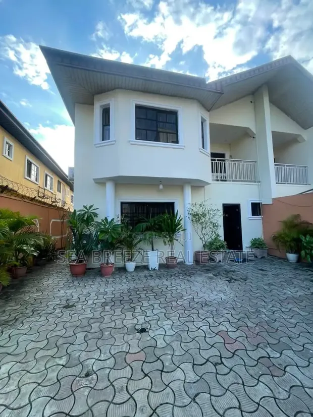 Furnished 4-Bedroom Duplex with BQ in Lekki Phase 1 - 1
