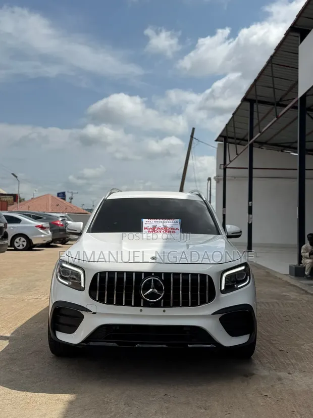 Mercedes-Benz GLB-Class 2020 White - 1