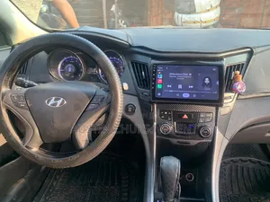 Hyundai Sonata Android Head Unit (2012-2014)
