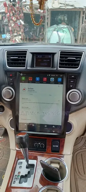 Toyota Highlander Android Tesla Head Unit (2008-2012)