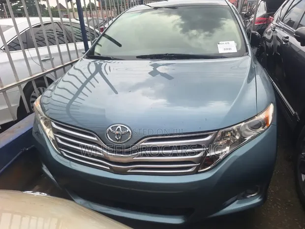 Toyota Venza Limited 2009 Green - 1