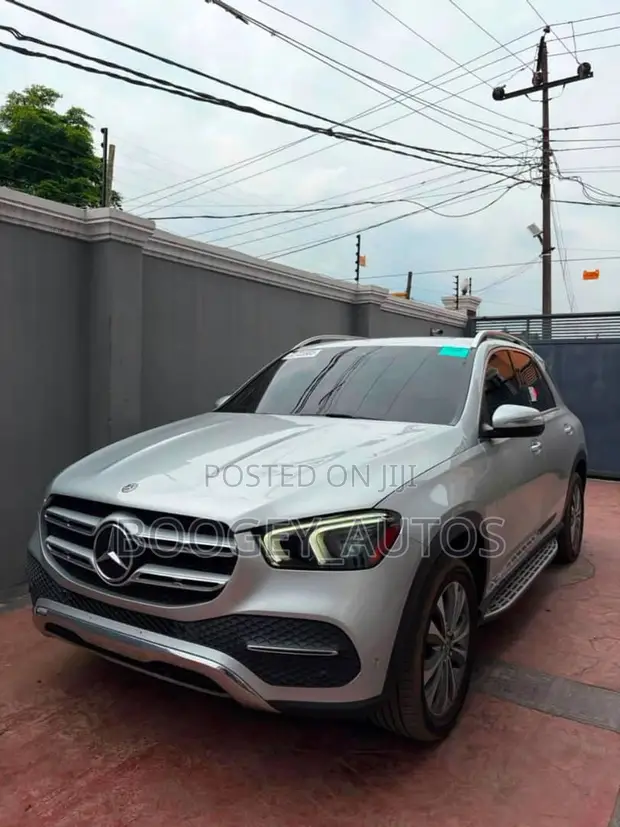 Mercedes-Benz GLE-Class 2019 Silver - 1