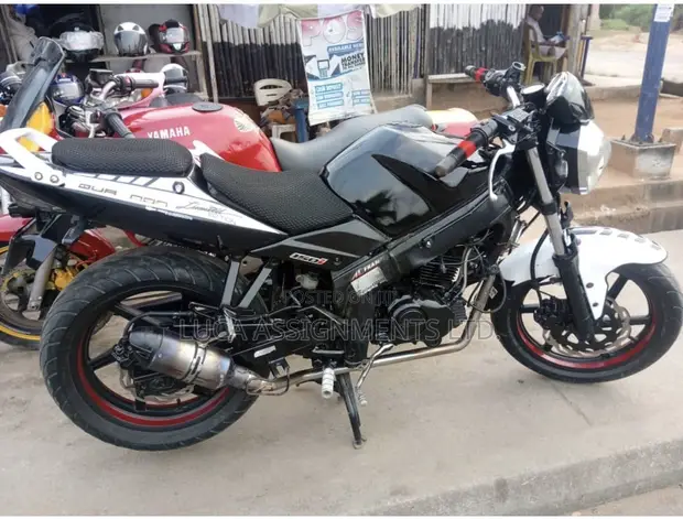 Kymco 2017 Standard Motorcycle - 1