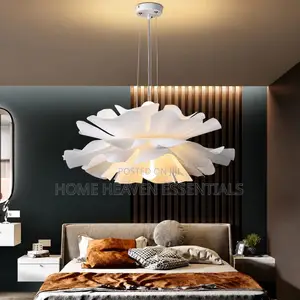 Simple White Flower Light Chandelier