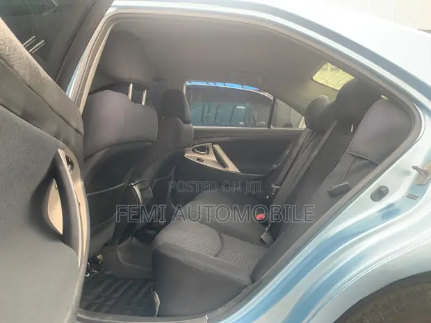 2009 Toyota Camry SE - 1