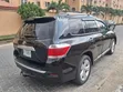 Toyota Highlander 2012 Black - 4